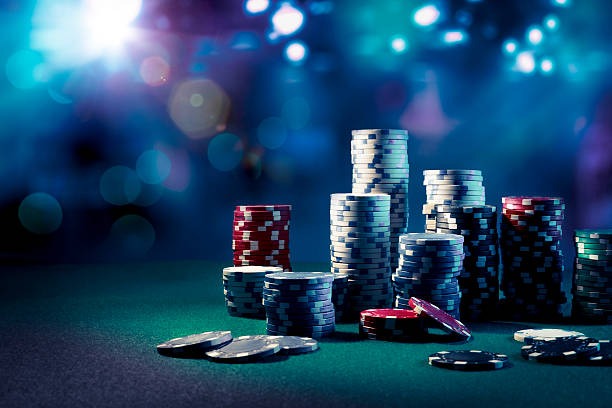 harapan77 platform interface showing slot games and live casino offerings