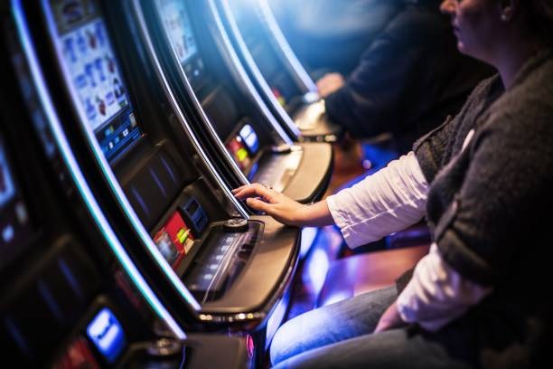 Live blackjack betting interface on harapan77 showing chip selection and action buttons